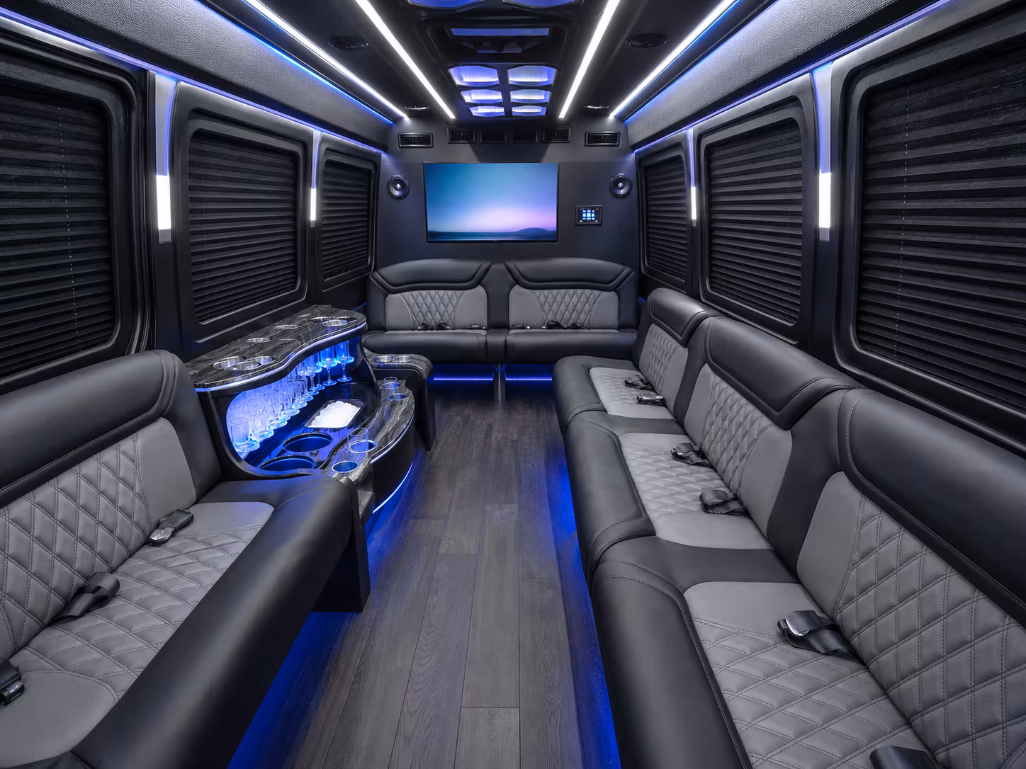 erie 25 passenger party bus