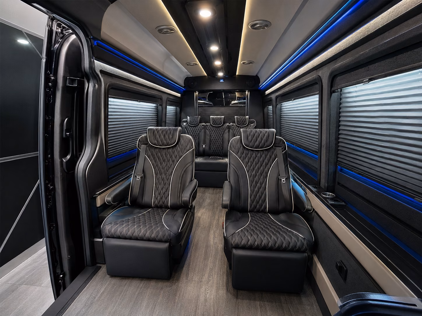 group airport transfers for conferences and events at the erie convention center