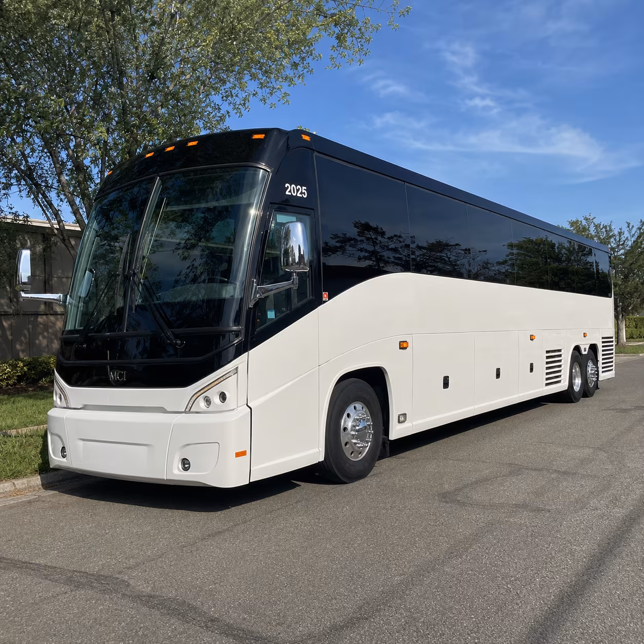 if your group is heading to niagara falls a charter bus makes the trip easy